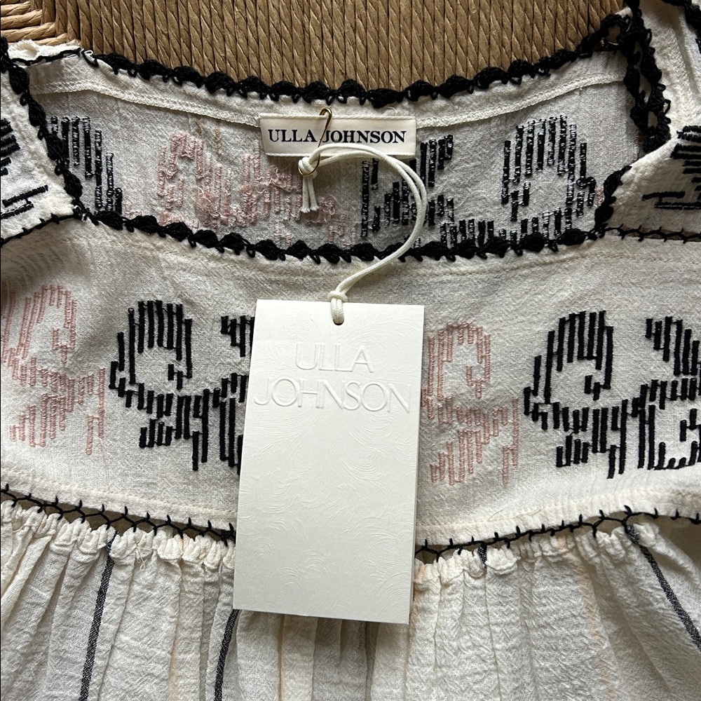 Ulla Johnson GORGEOUS Cream pink and Black Embroidered Blouse size 4 NWT - Picture 5 of 16